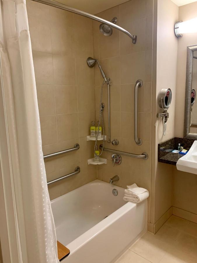 Express & North By Ihg Hotel